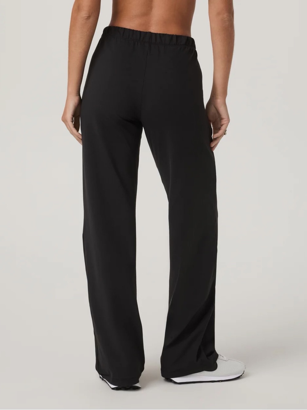 Vuori Halo Modern Straight Leg Pant Black Size M NWOT - Picture 2 of 8